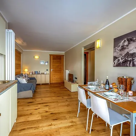 Maison Chercrouit - Dove La Pista Inizia Da Casa Courmayeur