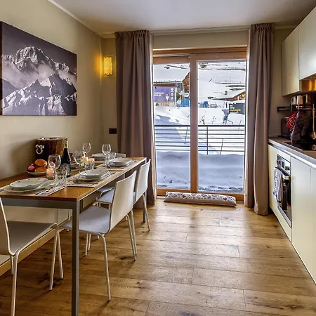 Maison Chercrouit - Dove La Pista Inizia Da Casa Courmayeur
