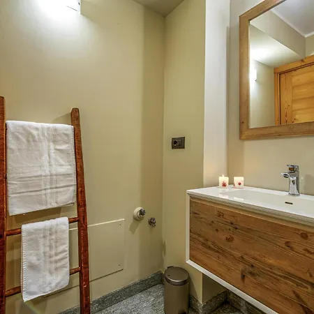 Maison Chercrouit - Dove La Pista Inizia Da Casa Apartment