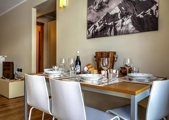 Maison Chercrouit - Dove La Pista Inizia Da Casa Apartment *